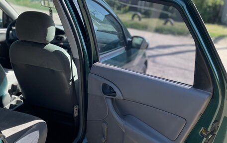 Ford Focus IV, 2000 год, 330 000 рублей, 18 фотография