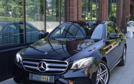 Mercedes-Benz E-Класс, 2020 год, 5 300 000 рублей, 2 фотография