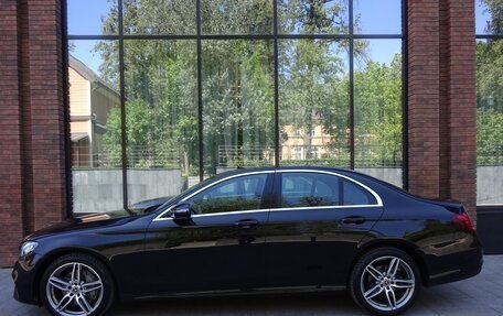 Mercedes-Benz E-Класс, 2020 год, 5 300 000 рублей, 3 фотография