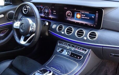 Mercedes-Benz E-Класс, 2020 год, 5 300 000 рублей, 32 фотография