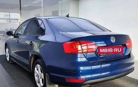 Volkswagen Jetta VI, 2011 год, 1 050 000 рублей, 8 фотография