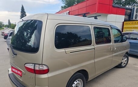 Hyundai H-1 II рестайлинг, 2006 год, 950 000 рублей, 5 фотография