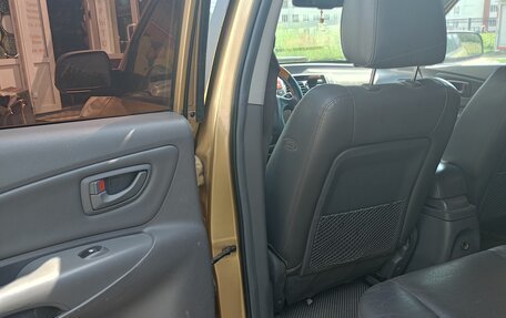 Hyundai Tucson III, 2005 год, 850 000 рублей, 2 фотография