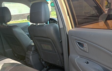 Hyundai Tucson III, 2005 год, 850 000 рублей, 6 фотография