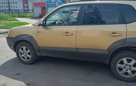 Hyundai Tucson III, 2005 год, 850 000 рублей, 10 фотография