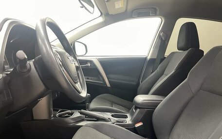 Toyota RAV4, 2016 год, 1 770 000 рублей, 9 фотография
