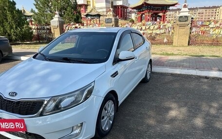 KIA Rio III рестайлинг, 2012 год, 750 000 рублей, 2 фотография