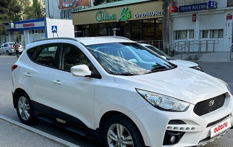 Hyundai ix35 I рестайлинг, 2013 год, 1 000 000 рублей, 3 фотография