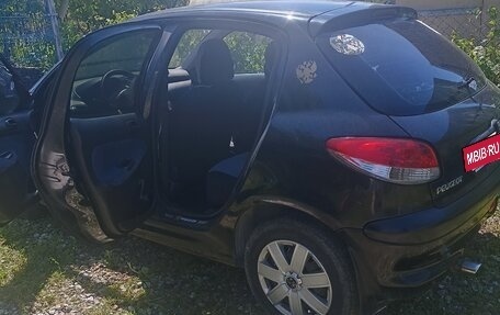 Peugeot 206, 2003 год, 210 000 рублей, 3 фотография