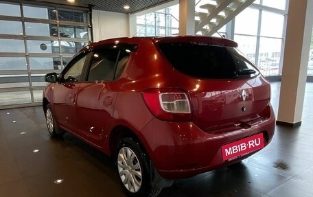 Renault Sandero II рестайлинг, 2016 год, 885 000 рублей, 5 фотография