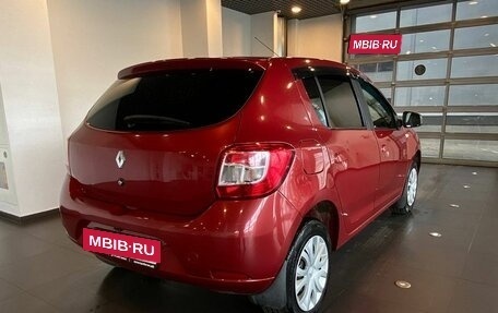 Renault Sandero II рестайлинг, 2016 год, 885 000 рублей, 3 фотография