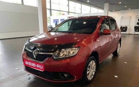 Renault Sandero II рестайлинг, 2016 год, 885 000 рублей, 7 фотография