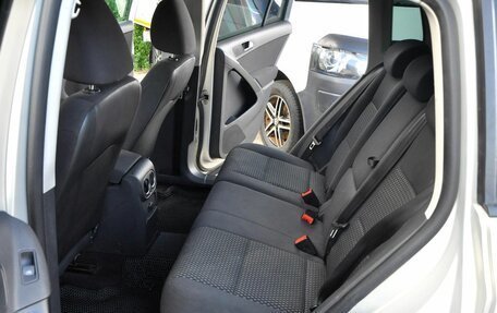 Volkswagen Tiguan I, 2010 год, 950 000 рублей, 11 фотография