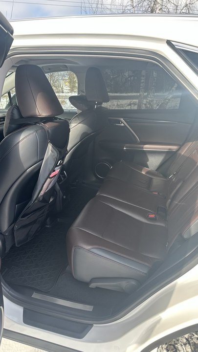 Lexus RX IV, 2019 год, 4 600 000 рублей, 8 фотография