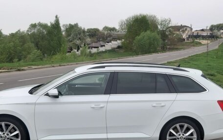Skoda Superb III рестайлинг, 2017 год, 1 560 000 рублей, 7 фотография