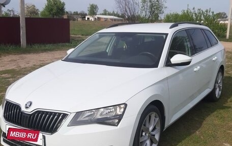 Skoda Superb III рестайлинг, 2017 год, 1 560 000 рублей, 2 фотография