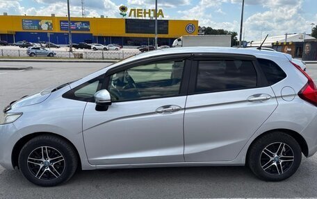 Honda Fit III, 2014 год, 1 090 000 рублей, 3 фотография