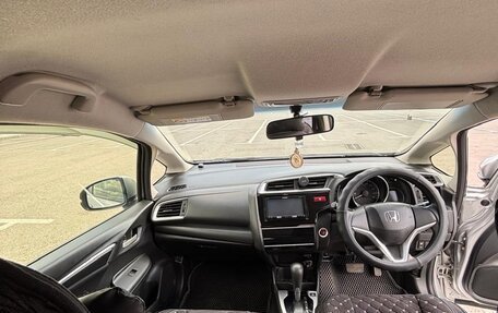 Honda Fit III, 2014 год, 1 090 000 рублей, 6 фотография