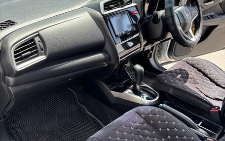 Honda Fit III, 2014 год, 1 090 000 рублей, 5 фотография