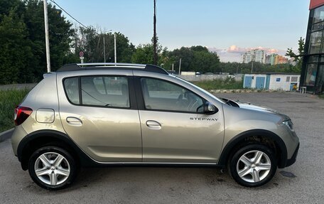 Renault Sandero II рестайлинг, 2021 год, 849 000 рублей, 5 фотография