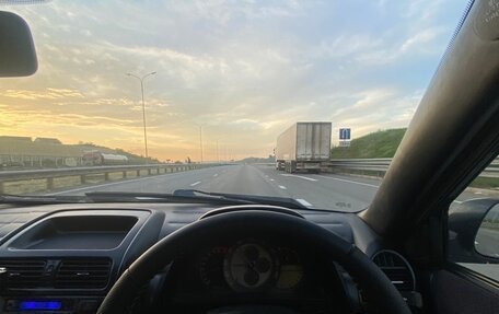 Toyota Altezza, 2001 год, 690 000 рублей, 6 фотография