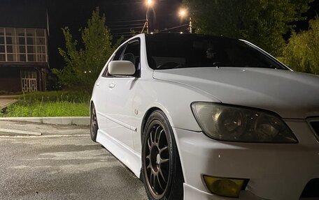 Toyota Altezza, 2001 год, 690 000 рублей, 7 фотография