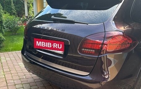 Porsche Cayenne III, 2012 год, 2 300 000 рублей, 2 фотография