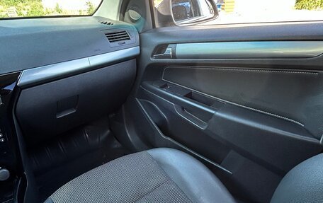 Opel Astra H, 2008 год, 580 000 рублей, 17 фотография