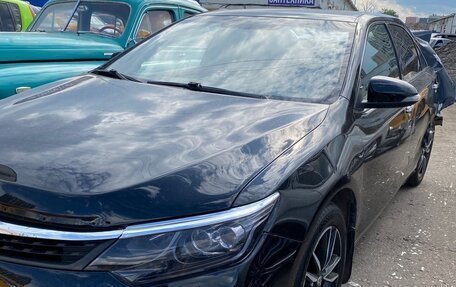 Toyota Camry, 2017 год, 1 800 000 рублей, 4 фотография