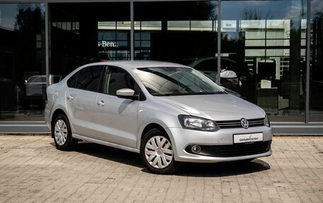 Volkswagen Polo VI (EU Market), 2011 год, 700 000 рублей, 5 фотография