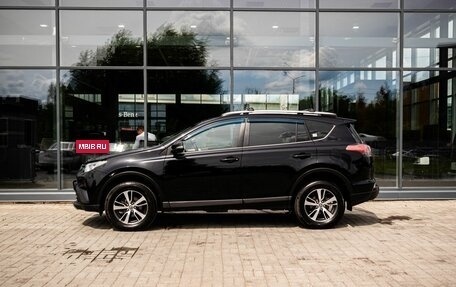 Toyota RAV4, 2017 год, 2 400 000 рублей, 7 фотография