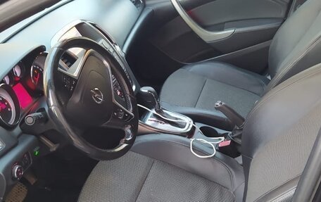 Opel Astra J, 2011 год, 670 000 рублей, 5 фотография