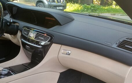 Mercedes-Benz CL-Класс, 2009 год, 1 900 000 рублей, 15 фотография