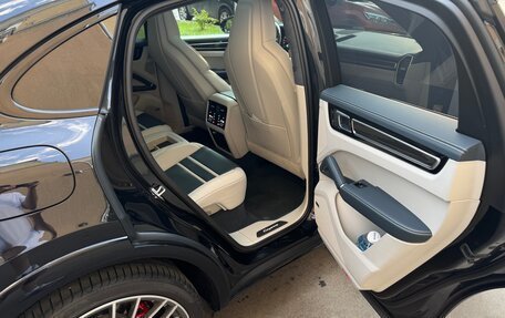 Porsche Cayenne III, 2021 год, 16 000 000 рублей, 10 фотография