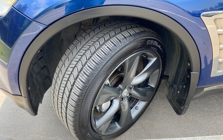 Infiniti QX70, 2014 год, 2 400 000 рублей, 37 фотография