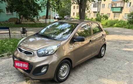 KIA Picanto II, 2013 год, 700 000 рублей, 2 фотография