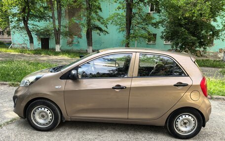 KIA Picanto II, 2013 год, 700 000 рублей, 17 фотография
