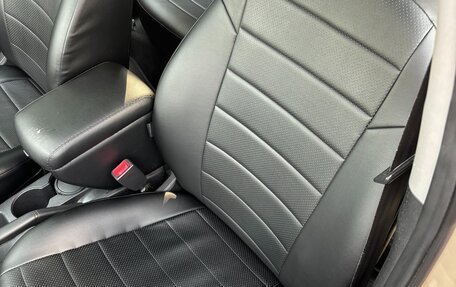 Hyundai Solaris II рестайлинг, 2011 год, 680 000 рублей, 13 фотография