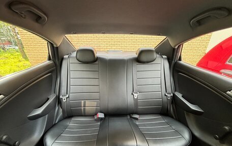 Hyundai Solaris II рестайлинг, 2011 год, 680 000 рублей, 17 фотография