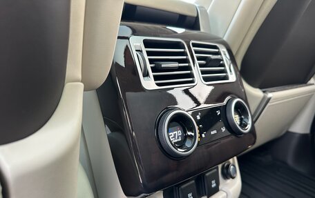 Land Rover Range Rover IV рестайлинг, 2019 год, 10 200 000 рублей, 13 фотография
