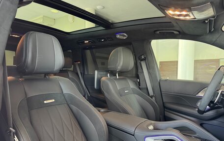 Mercedes-Benz GLS AMG, 2024 год, 26 000 000 рублей, 7 фотография