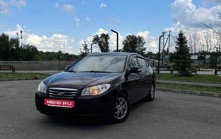 Hyundai Elantra IV, 2010 год, 800 000 рублей, 2 фотография