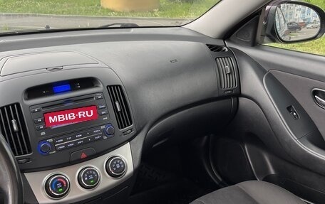 Hyundai Elantra IV, 2010 год, 800 000 рублей, 15 фотография