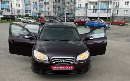 Hyundai Elantra IV, 2010 год, 800 000 рублей, 21 фотография