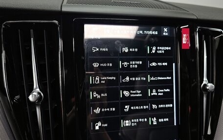 Volvo XC60 II, 2021 год, 2 830 000 рублей, 17 фотография