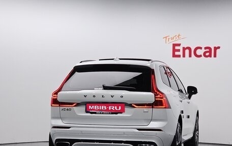 Volvo XC60 II, 2021 год, 2 830 000 рублей, 3 фотография