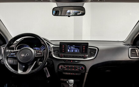 KIA cee'd III, 2021 год, 1 990 000 рублей, 14 фотография