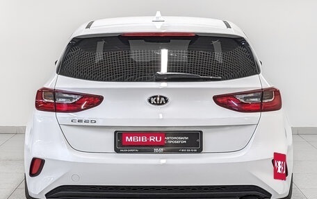 KIA cee'd III, 2021 год, 1 990 000 рублей, 6 фотография