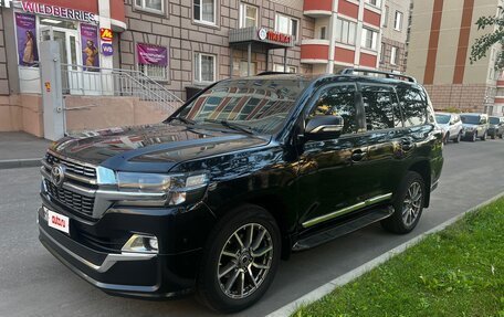 Toyota Land Cruiser 200, 2011 год, 3 995 000 рублей, 2 фотография