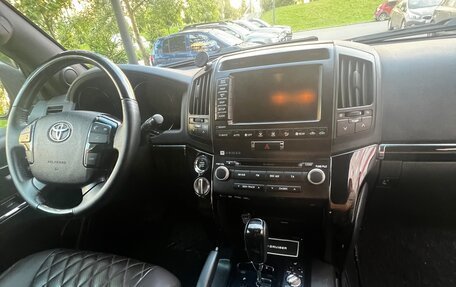 Toyota Land Cruiser 200, 2011 год, 3 995 000 рублей, 12 фотография
